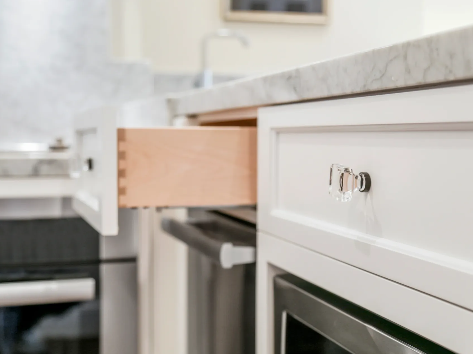 Detail real estate interior photography — fixtures and finishes — Sparks Media Group